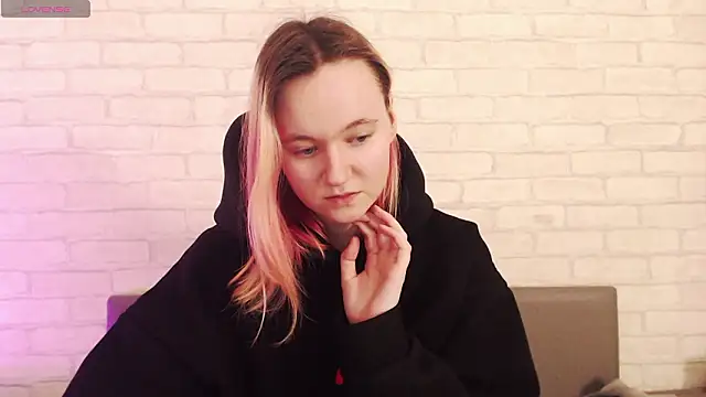 Ericha_StoneのライブXXXチャット