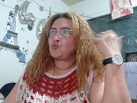 Perla1981-- Chat XXX in diretta