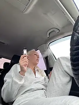 MerlinDave live XXX chat