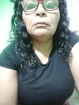 Chat +18 de Amarantha25 ao vivo