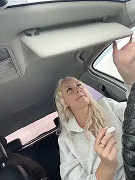 دردشة MerlinDave الجنسية المباشرة