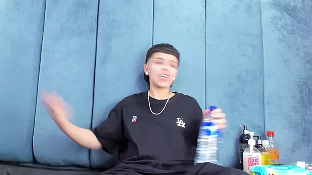 Megan_Thompson_: онлайн-секс-чат