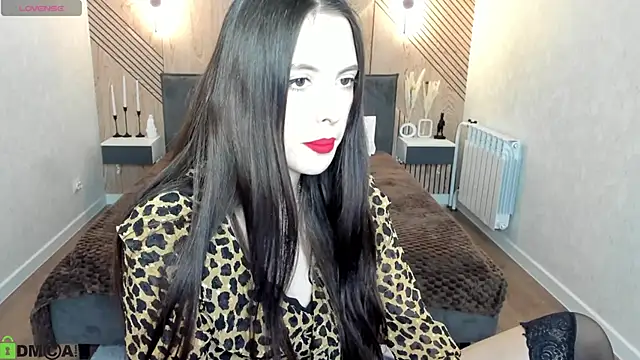 elise_robbie's Live XXX Chat