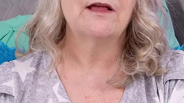 Kaitlyn_Winters লাইভ XXX চ্যাট