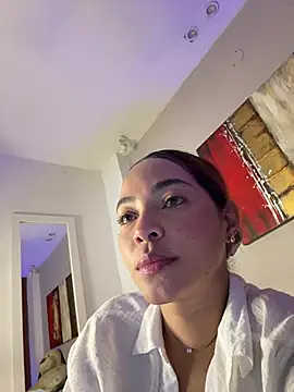 Chat XXX en directo de AkiraY10