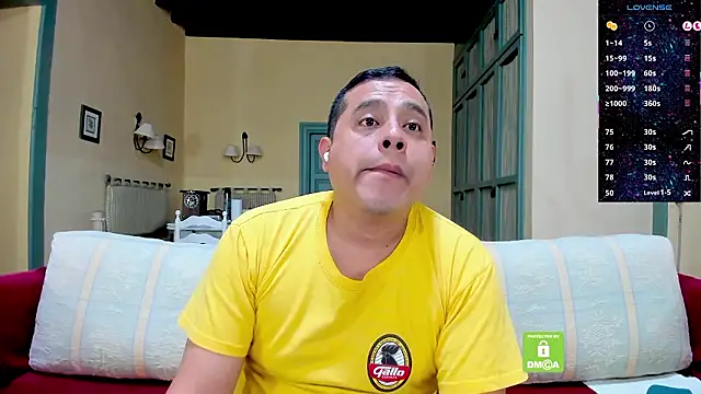 brad_latino: вебкам-шоу