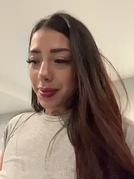 AshleyWinslow: онлайн-секс-чат