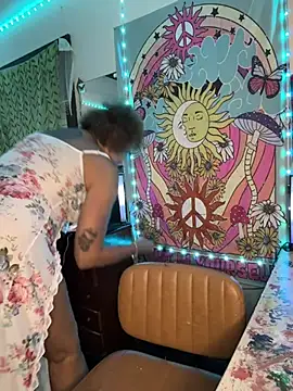 Chat XXX en directo de SuzyCatzz