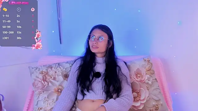 NayeCloud's Live XXX Chat