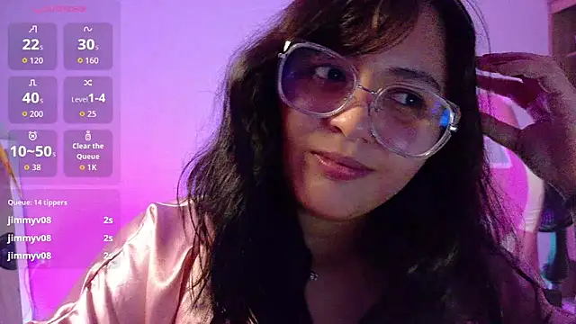 Angeldusttt 现场XXX聊天