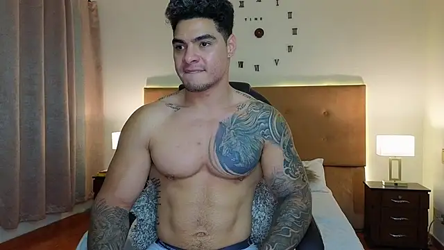 Steven_Velez élő XXX-chatje