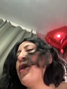 Chat +18 de La_quecuu ao vivo