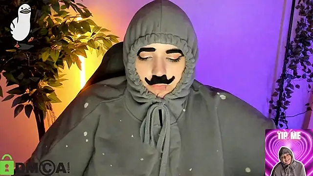 Mia_R0ss Adlı Modelin Canlı XXX Sohbeti