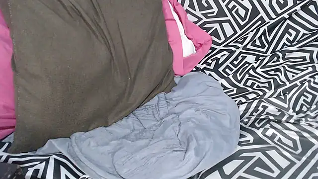 دردشة CamilaRoom الجنسية المباشرة