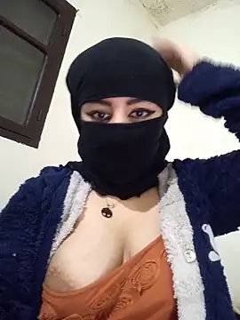 arab_dam Show in webcam