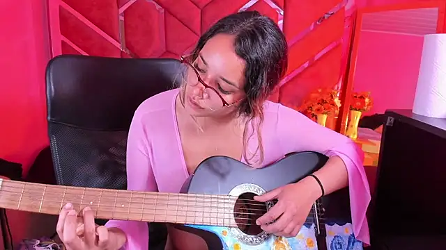 Chat XXX en directo de Olivia_Fox69