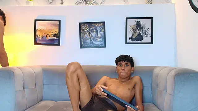 COUPLES_BOYS Pertunjukan Webcam