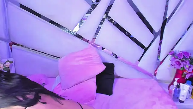 kylie_seex 网络视讯表演