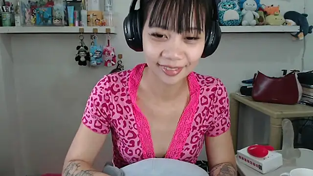 GloryKulikowski Live XXX-chat