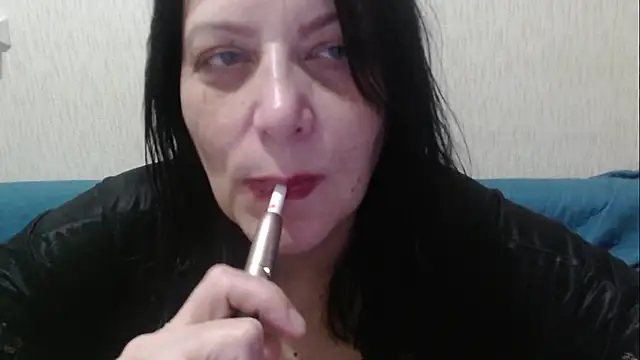 Chat XXX ao vivo de Mirabelle_Sweet