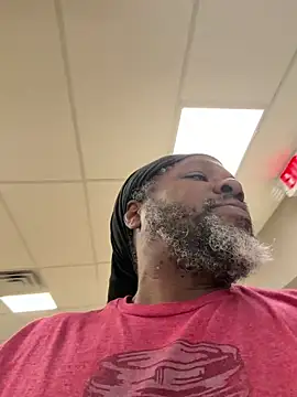 HaloRodeoLover2 Adlı Modelin Canlı XXX Sohbeti