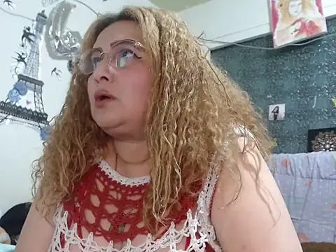 Perla1981--'s Live XXX Chat