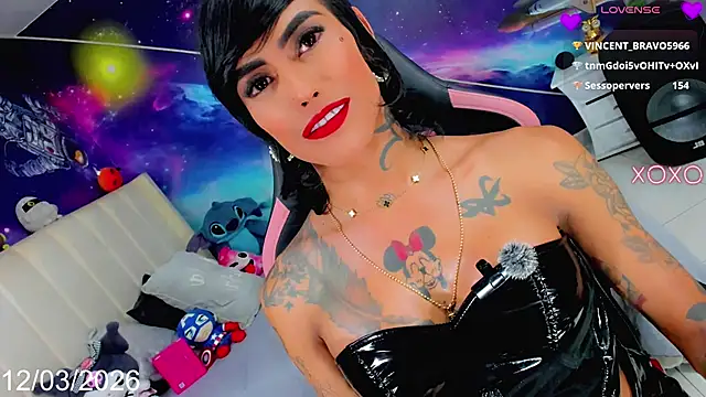 Show modela Nella_Dolls na web-kameri