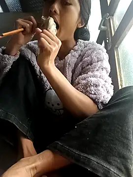 Hoa-tuylip 웹캠 쇼