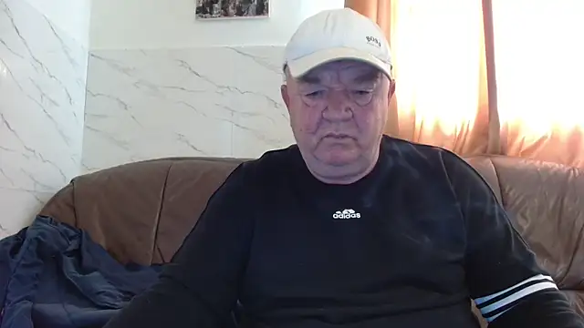 fullballs6 在線直播表演