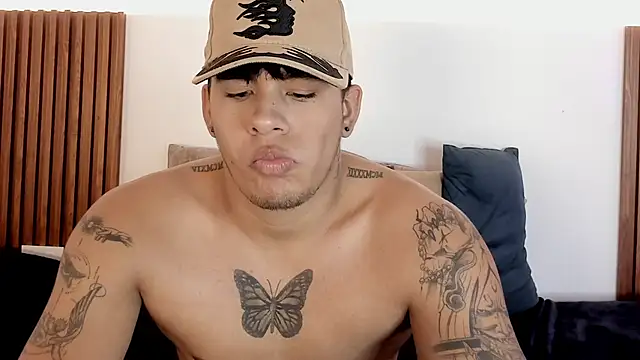 LuciferM_Star's Webcam Show