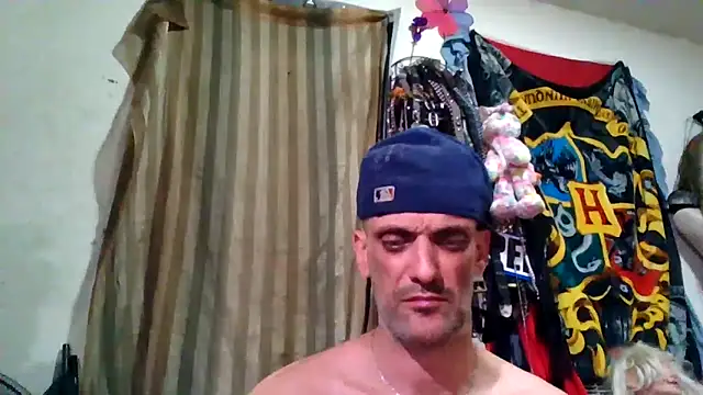 slinginbigD Live XXX-Chat