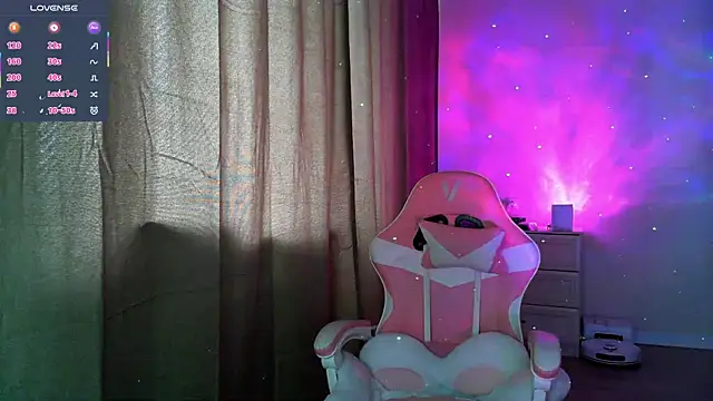 eskatmi's Live XXX Chat