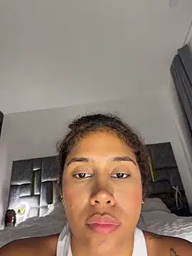 stormyy_ Chat XXX in diretta