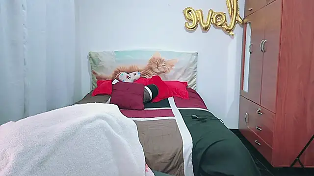 mayhott2's Live XXX Chat