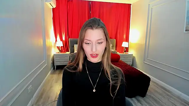 NaturalBeaty's Live XXX Chat