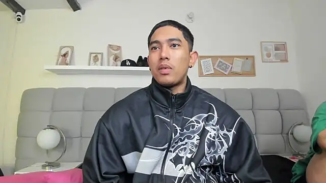 erotic_sinsのウェブカメラショー