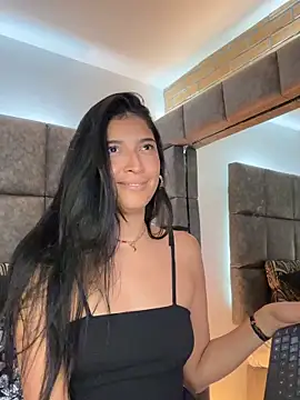 Онлайн чат XXX BrigitteVons