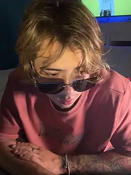 AngelLatinBoyn Webbikameraesitys