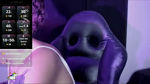 Anny_Kiitty Pertunjukan Webcam