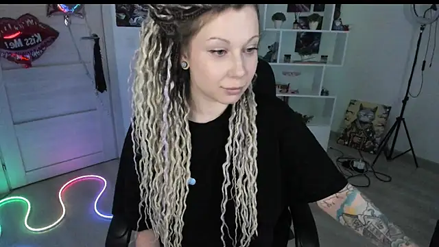 HoneySallyMoore élő XXX-chatje