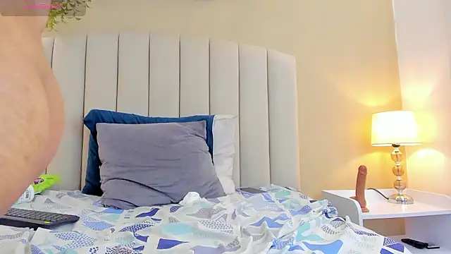 Chat +18 de Rachel_Donnelly ao vivo