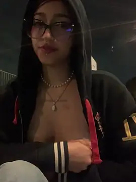 LilithMonette Pertunjukan Webcam