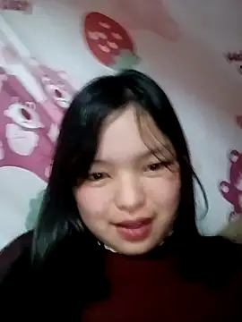 XoiXoi232 Adlı Modelin Canlı XXX Sohbeti