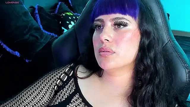 Chat XXX en directo de Monserrat_Cute_