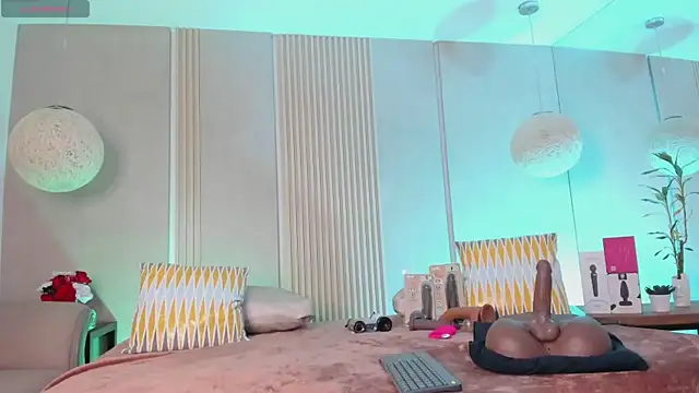 sabrina_shark_ Adlı Modelin Canlı XXX Sohbeti