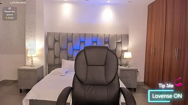 Chat +18 de sarita_evanss ao vivo