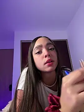 XXX chat uživo modela hottiee_melannie