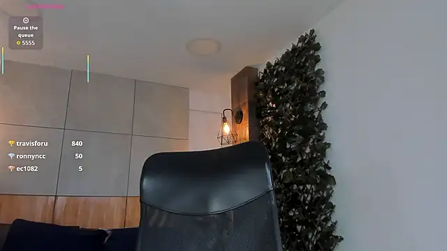 B_Wild 라이브 XXX 채팅