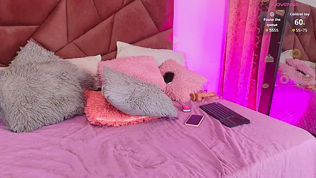 DANIELA_CADAVID_ 在線直播表演