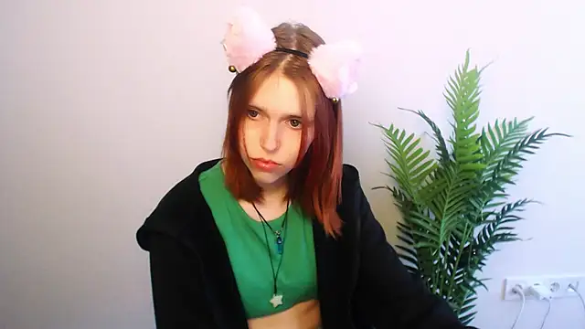 XXX chat uživo modela GuessMe___